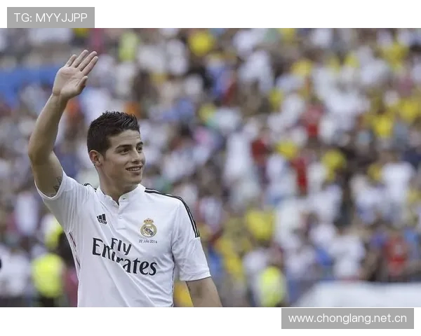 西甲半场：姆巴佩传射助皇马2-0领先皇家社会 赫伊森染红离场